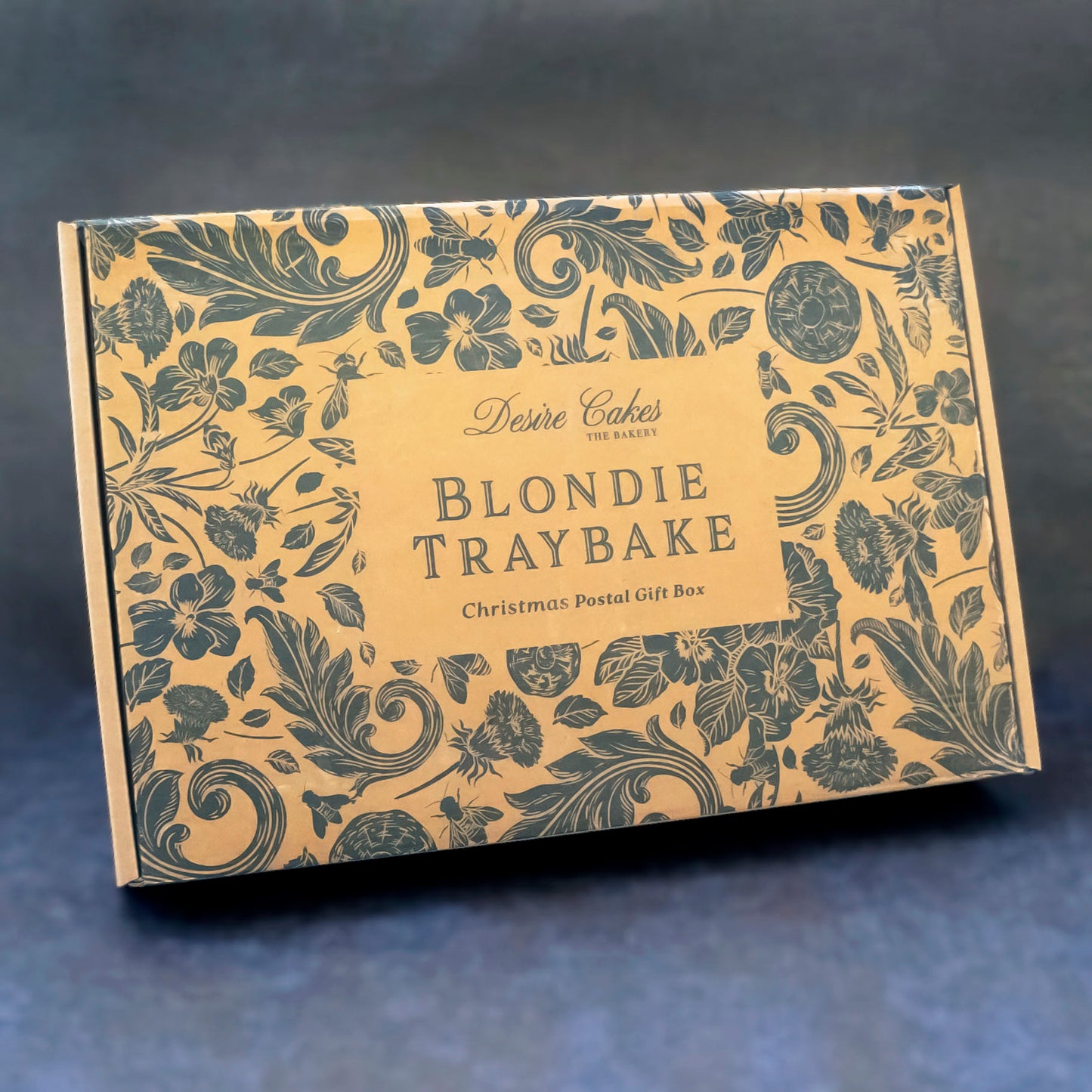 XL Christmas Blondie Letterbox Traybake